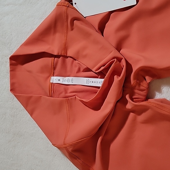 LULULEMON WUNDER UNDER HR TIGHT 25" SIZE 10 - Picture 8 of 12